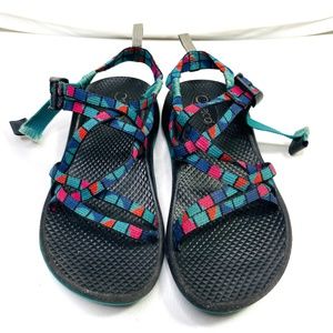 chaco double strap adjustment